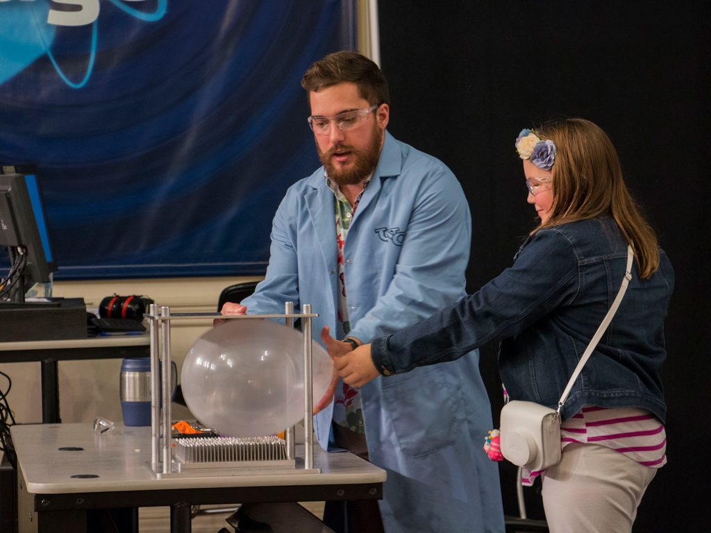 Science LIVE! Phenomenal Physics
